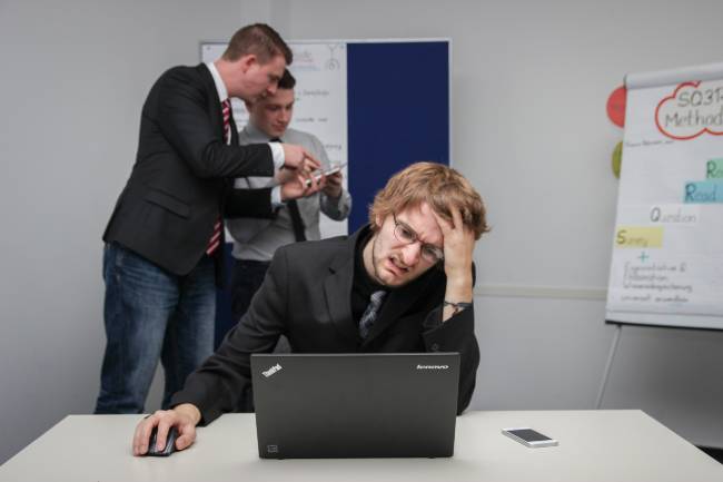 Mobing (psihološko maltretiranje na radnom mjestu) i stres na radu